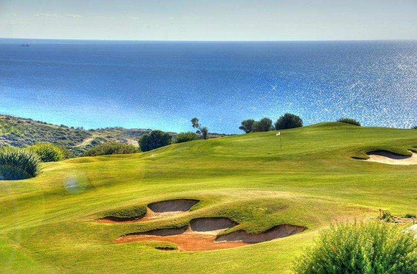 When the land in Kouklia was no longer profiatable as a farming land, it was turned into a pioneering resort and golf field, named Aphrodite Hills.