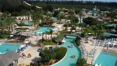 Fasouri Waterpark opened in 1999 in the land that belongs to Lanitis Group in the western Limassol.