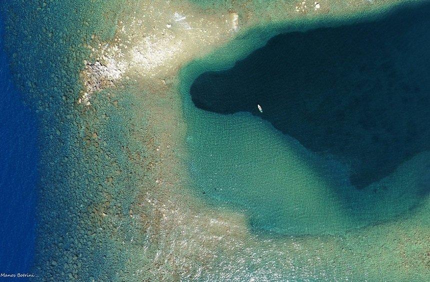 PHOTOS: Οι γαλάζιες λίμνες της Λεμεσού, ένα τοπίο που καθηλώνει!