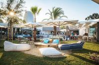 OPENING: The new beach bar in Limassol officially opens its doors for its guests!