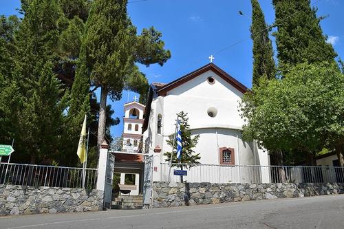 Agios Demetrios church (Kato Platres)