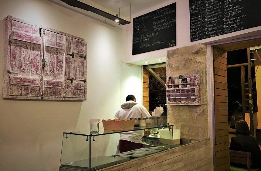 Angiras Crepes: A shop with healthy crepes, even better than regular ones!
