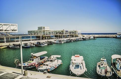 Το Σαββατοκύριακο κάνει καλοκαίρι και το Παλιό Λιμάνι είναι ιδανικό για να λιαστείς!