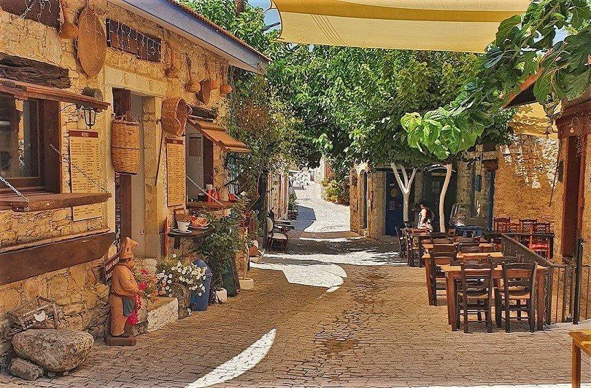 ΟίνοFest - The Modernized Wine Festival of Cyprus