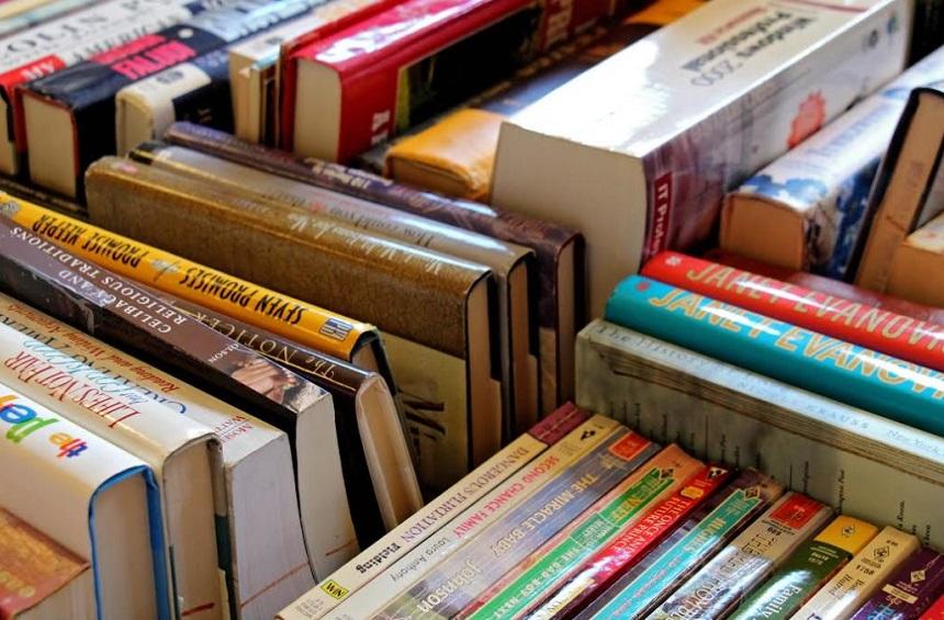 Book Bazaar [translations pending]