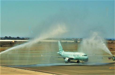 Άνοιξε τα φτερά της επίσημα η Cyprus Airways!