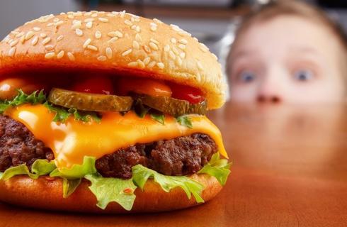 Παγκόσμια Μέρα Burger με δωρεάν λιχουδιές στη Λεμεσό!