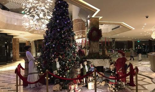 PHOTOS: Spectacular Christmas at the Four Seasons hotel in Limassol!