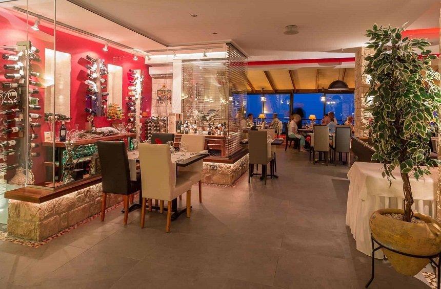 Hill View Restaurant: Ένα εστιατόριο με συγκλονιστική πανοραμική θέα, σε ένα χωριό της Λεμεσού!