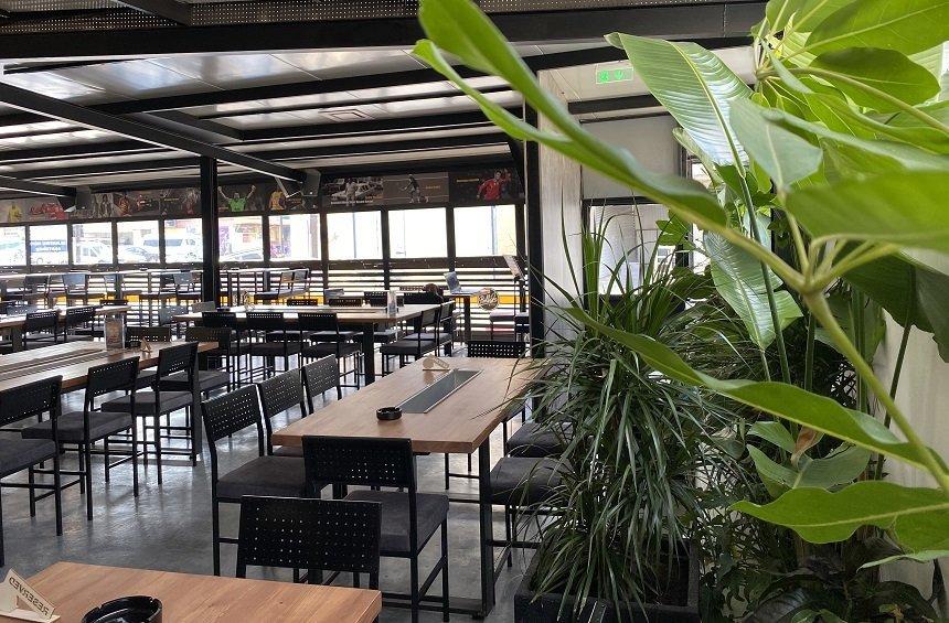 OPENING: Ένα νέο bar στη Λεμεσό, με λαχταριστά burgers και αγάπη για τα sport!