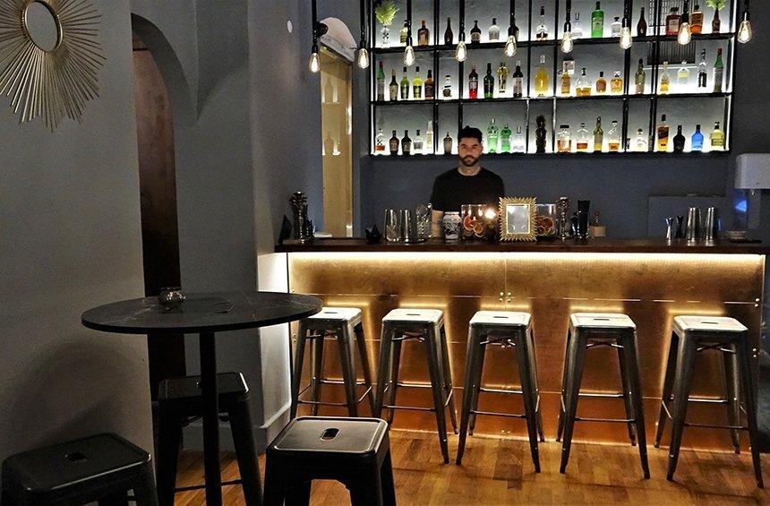 OPENING: Ένα κρυμμένο, speakeasy μπαρ για χειμερινές εξόδους στη Λεμεσό!