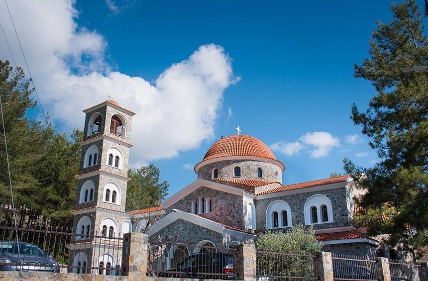 Εκκλησία Τιμίου Προδρόμου (Δύμες)