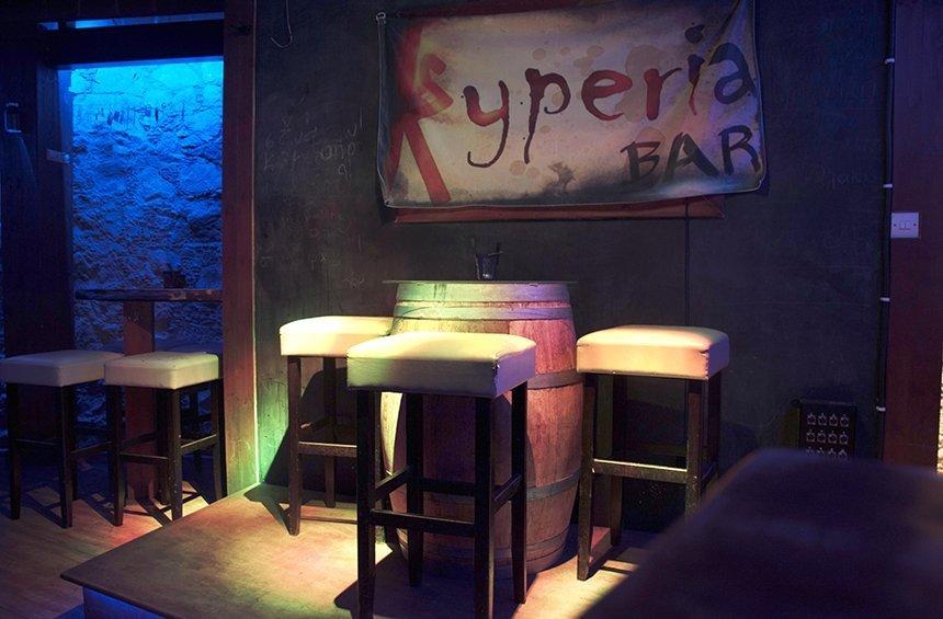 Kyperia: Η ταβέρνα που γίνεται και μπαρ, στο μεγαλύτερο ορεινό χωριό της Κύπρου!