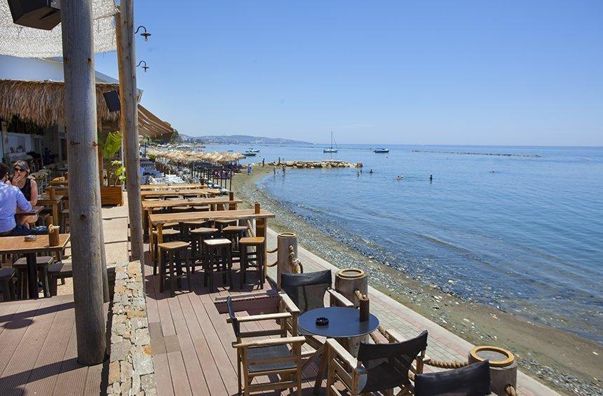 Το beach bar 'La Isla'.