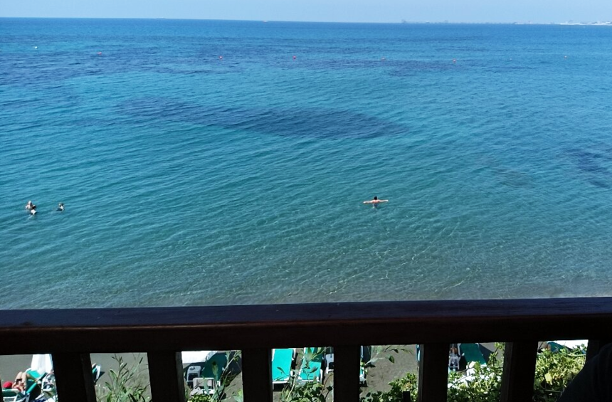 Panagiotis Governor's Beach (Ακτή Κυβερνήτη)