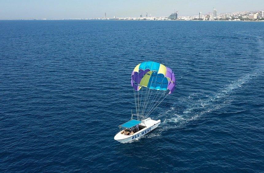 Parasailing Flight