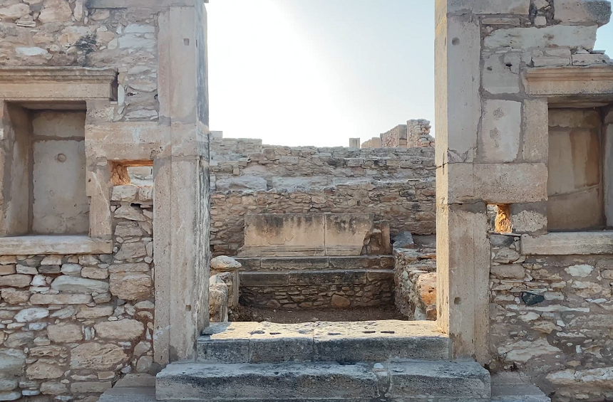 Το Ιερό Απόλλωνα Υλάτη στο Κούριο