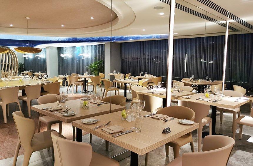 Thalassa Restaurant: Ένα εντυπωσιακό εστιατόριο με ανέσεις 5 αστέρων, για ψάρια και θαλασσινά!