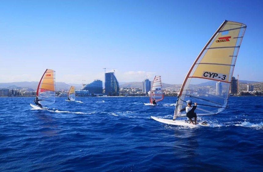 Ιστιοσανίδα (Windsurfing)