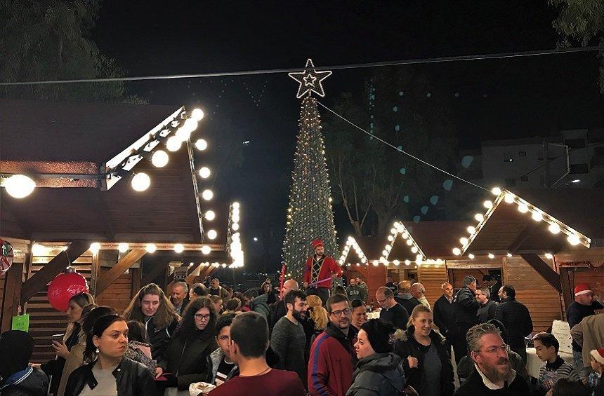 PHOTOS + VIDEO: Ένα υπέροχο γιορτινό σκηνικό, στο χριστουγεννιάτικο πάρκο της Γερμασόγειας!