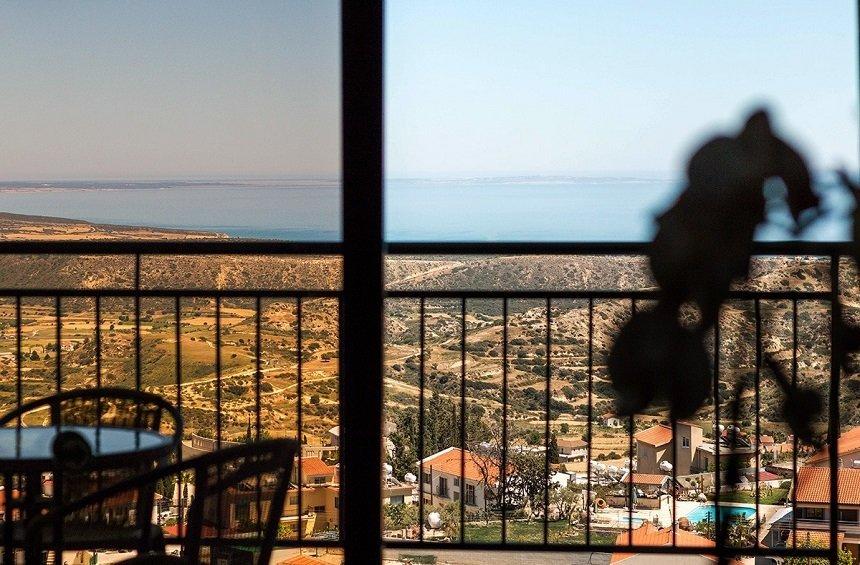 Hill View Restaurant: A restaurant with stunning panoramic views, in a Limassol village!