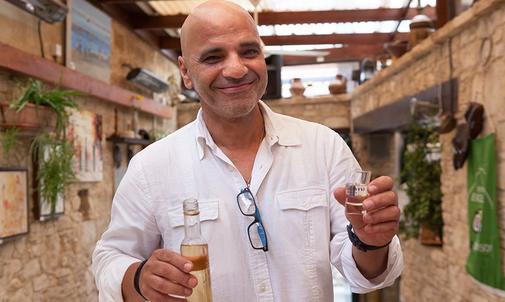 Stavros talks about the old stable he turned into a famous tavern in Omodos village!