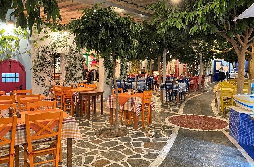 Kissos Tavern: A tavern in Limassol with the aroma of Greek summer all year round!