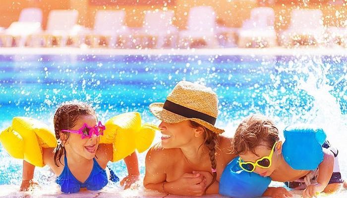 Mother's Day with free entrance at Fasouri Waterpark!