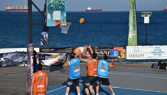 PHOTOS: 15 thousands at the seafront park for the 3 on 3 basket tournament!