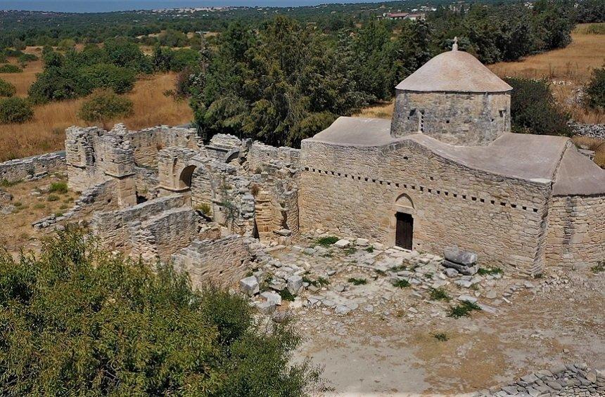 Monastery of Holy Cross (Anoyira)