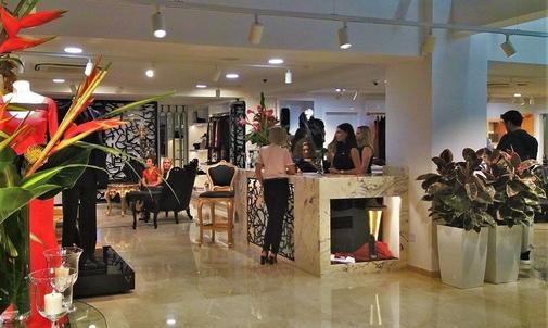 OPENING: Pictures from a new luxury spot on the Limassol seafront!