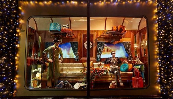 Contest: Which shop is going to be awarded for the most Christmassy window in Limassol?