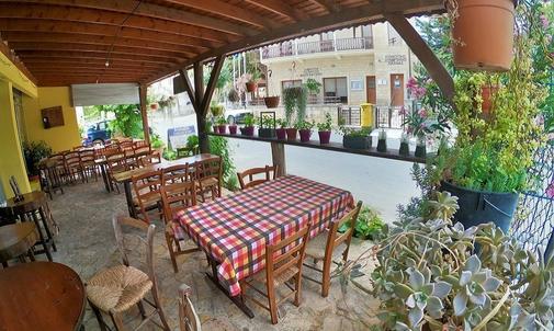 OPENING: A cozy, relaxing spot to enjoy homemade brunch in the Limassol countryside!