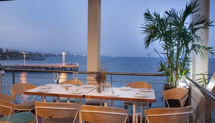 Jazz and swing rhythms on a balcony atop the Limassol sea!