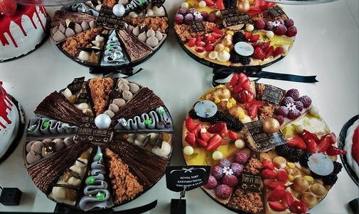 PHOTOS: This desserts was made for Limassol's undecided ones!