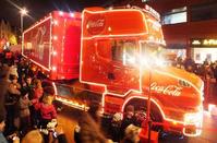 Santa Claus arrives to Limassol in the Christmas Coca-Cola truck!