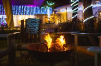 PHOTOS: Evenings around the fire pit, at a Limassol's favorite beach bar!