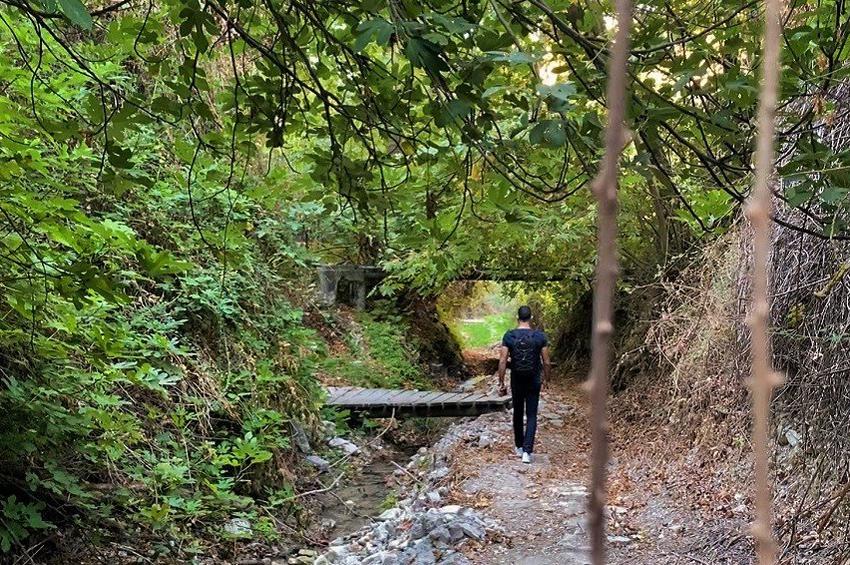 PHOTOS: A gorgeous trail in a picturesque village of Limassol!