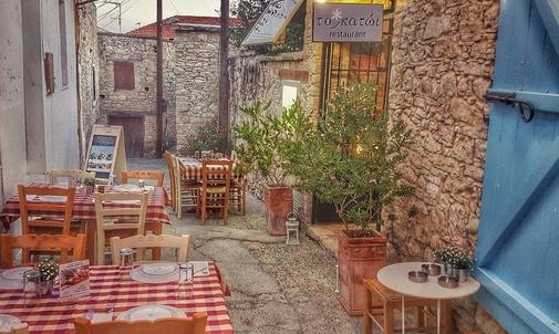 'To Katoi' Restaurant: A space with references to the Medieval traditions of Limassol!
