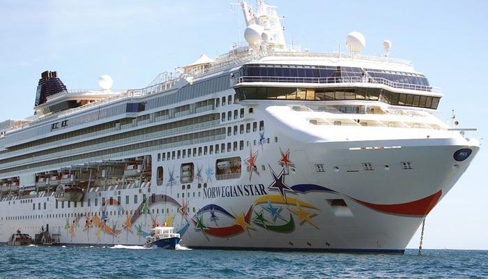 The exquisite luxury of the Norwegian Star in Limassol Port