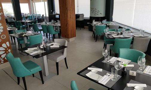 REOPENING: Fresh start at a most impressive venue for a well known restaurant in Limassol!