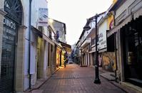 Agiou Andreou is changing: Student vibe at Limassol's shopping street!