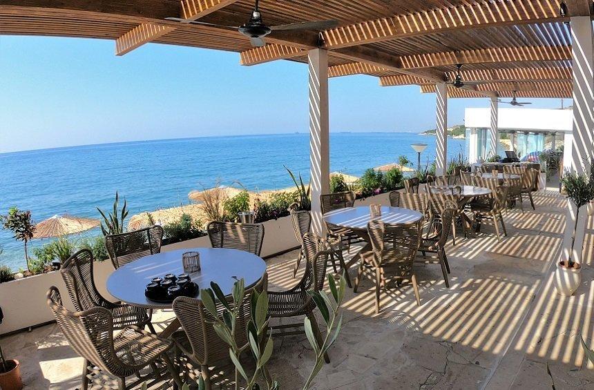 OPENING: Limassol's new seaside hangout is here to extend the summertime!