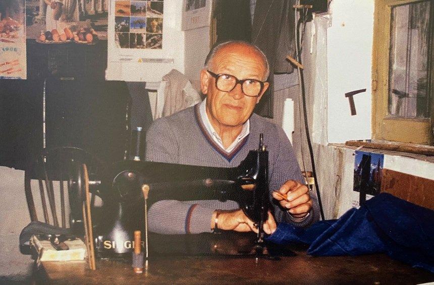 Costas Petsas was the other tailor, apart from Filippos Odysseos, who kept his workshop running until the early 21st century.