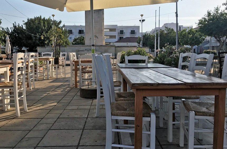 OPENING: Limassol's newest hangout for small dishes, ouzo and shisha in the square!