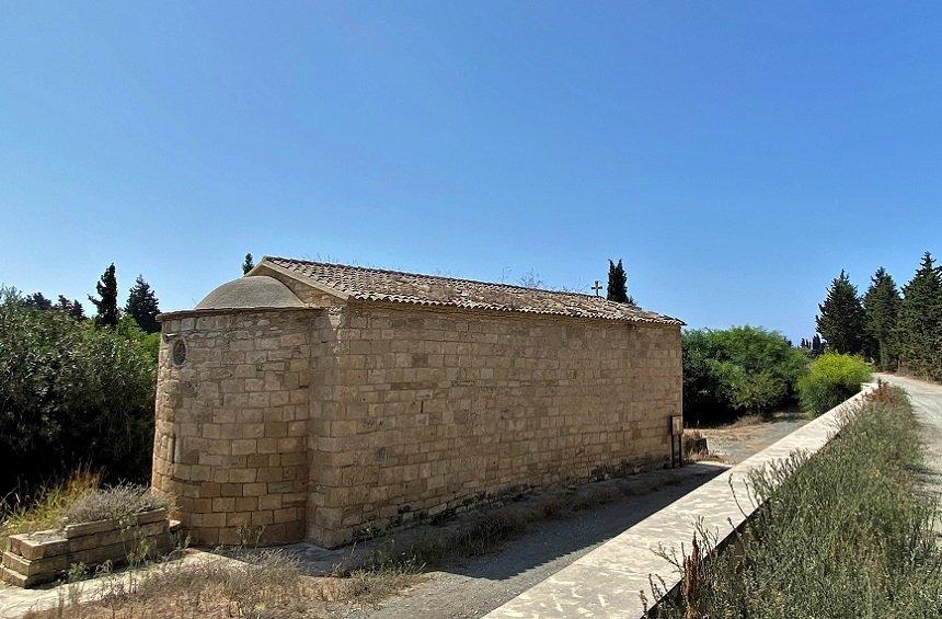 Chapel of Panagia Galactoforousa (Asomatos)