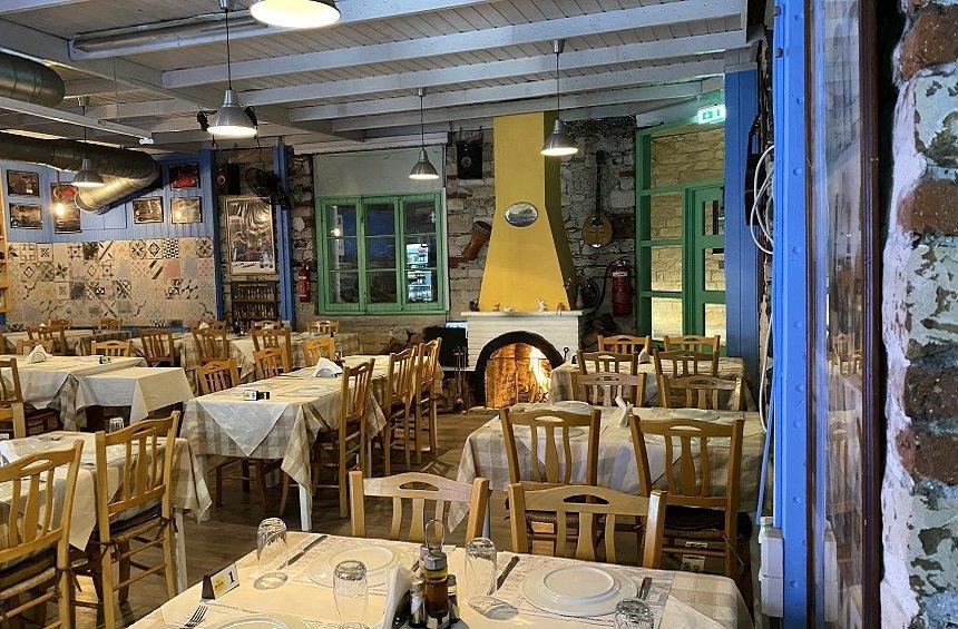 Apachiko: A hospitable tavern, with beloved flavours of Cypriot cuisine in the square!