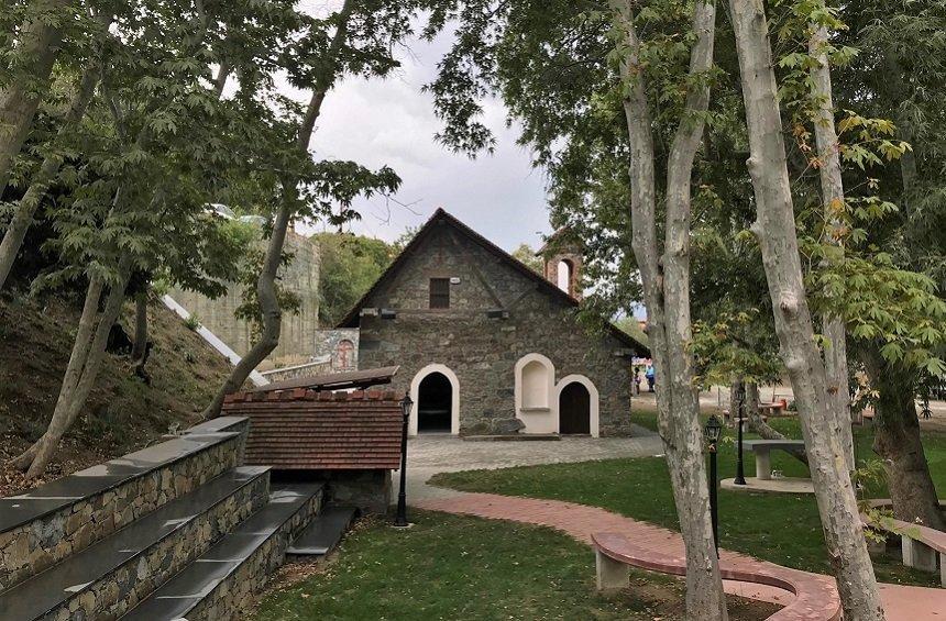 Panagias and Chrysosotiros Church (Kyperounda)