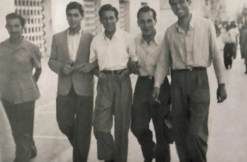 With fellow students (third from the left).