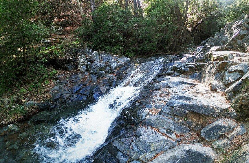 Arkolachania Picnic Site (Mesa Potamos)